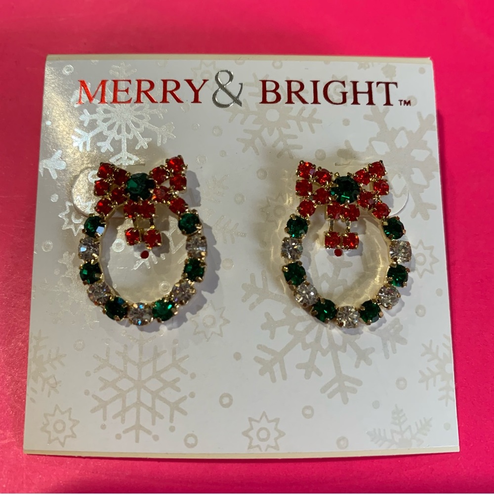 Holiday Ears🎄 Wreath Multi-Color Gold Tone Stud Hoops Earring